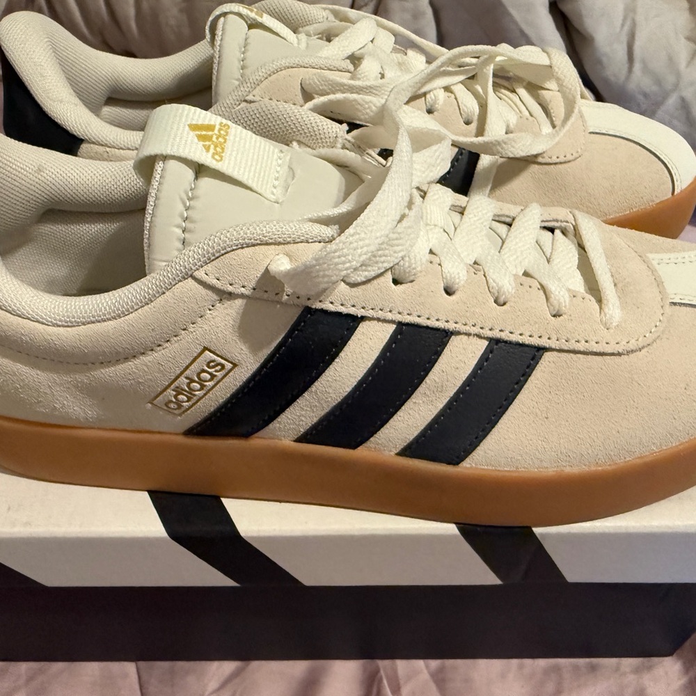 Adidas Cream and Black Sneakers with Gold Detail